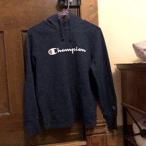 Navy blue Champion sweatshirt women size medium